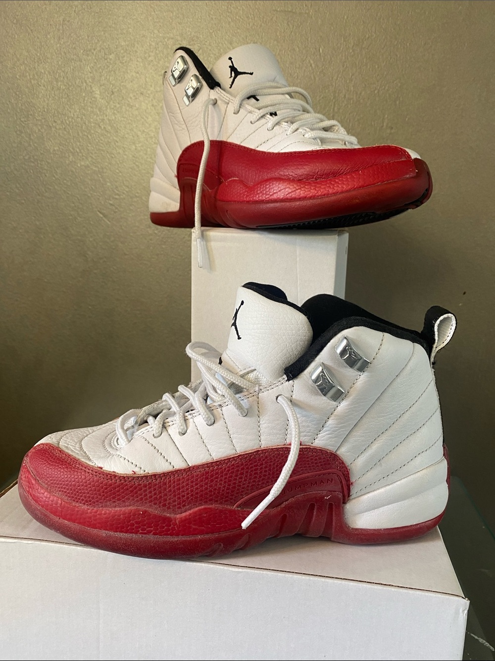 Jordan Kids Retro Basketball Sneakers - White/Red